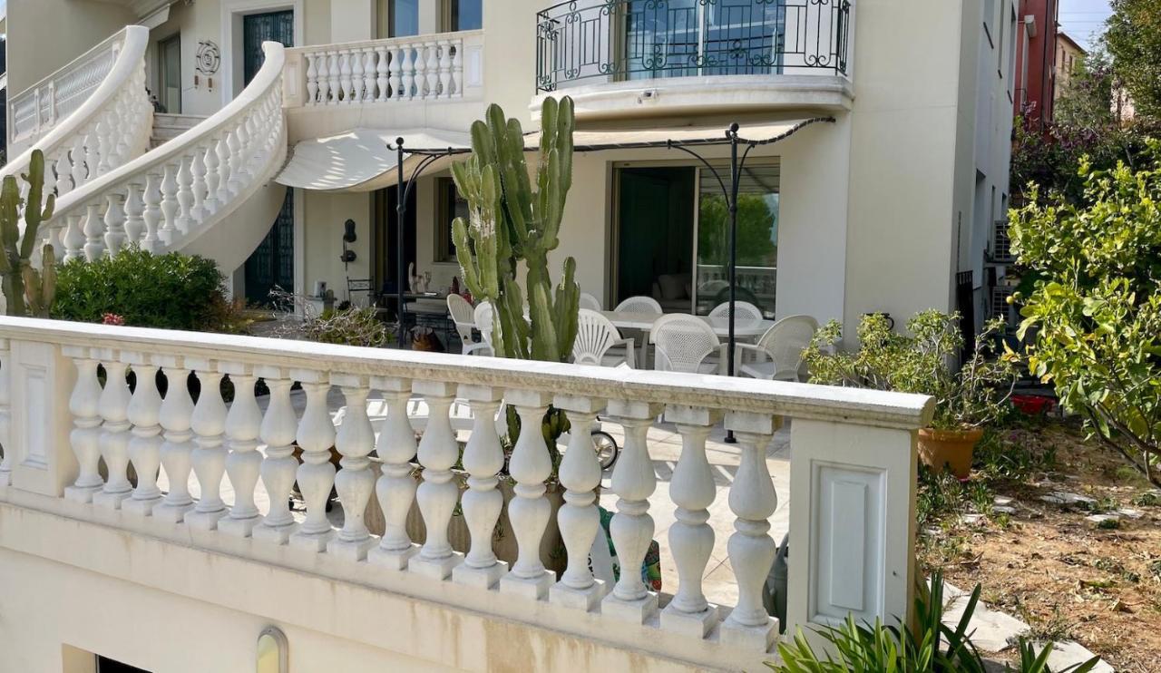 Rez De Jardin De 65M2 Dans Villa A Nice Bagian luar foto