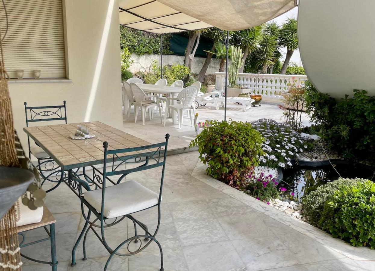 Rez De Jardin De 65M2 Dans Villa A Nice Bagian luar foto